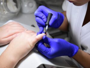 4 Hour Manicure Renewal